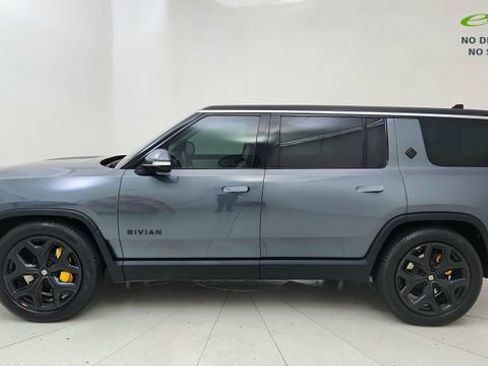 Used 2024 Rivian R1S Adventure AWD/4WD image 5