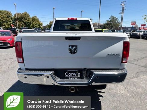 Used 2015 RAM 3500 Tradesman w/ Chrome Appearance Group AWD/4WD image 6