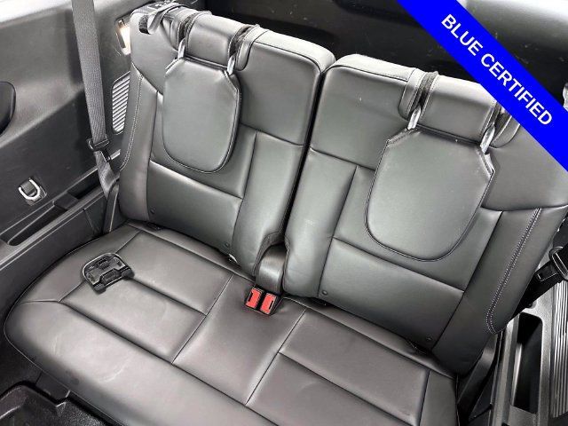 Certified 2024 Ford Explorer XLT w/ Equipment Group 202A AWD/4WD image 8