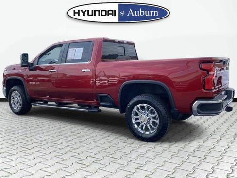 Used 2025 Chevrolet Silverado 2500 LTZ w/ LTZ Premium Package AWD/4WD image 7