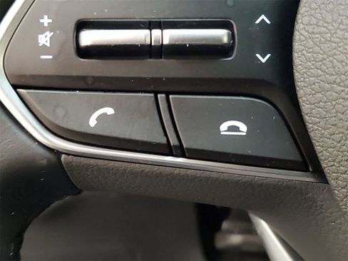 Used 2019 Hyundai Santa Fe Limited image 33