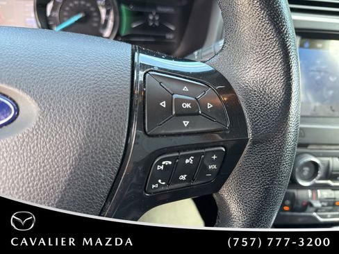 Used 2017 Ford Explorer XLT w/ Equipment Group 202A FWD image 14