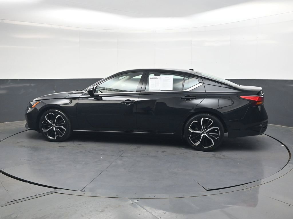 Certified 2024 Nissan Altima 2.5 SR FWD image 10