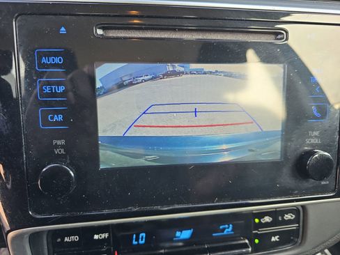 Used 2017 Toyota Corolla L image 26