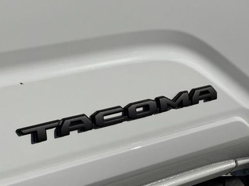 Used 2025 Toyota Tacoma SR5 image 49