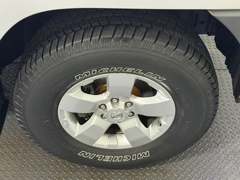 Used 2012 Nissan Xterra S AWD/4WD image 16