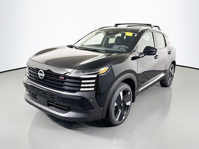 New 2026 Nissan Kicks SR w/ Cold Weather Package