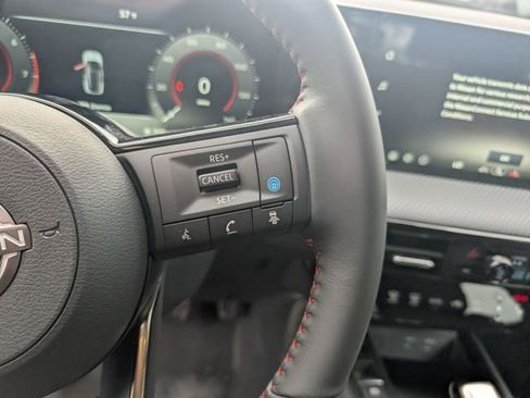 New 2026 Nissan Kicks SR w/ Cold Weather Package AWD/4WD image 18