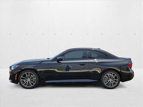 Used 2025 BMW 230i xDrive 230i xDrive w/ Convenience Package image 5