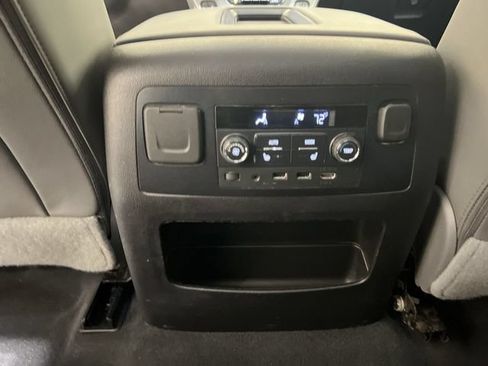 Used 2019 Chevrolet Tahoe LT AWD/4WD image 21