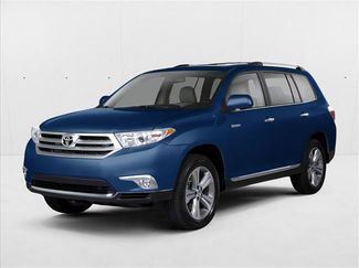 Used 2013 Toyota Highlander SE FWD video 1