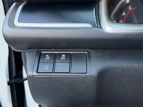 Used 2019 Honda Civic Sport image 25