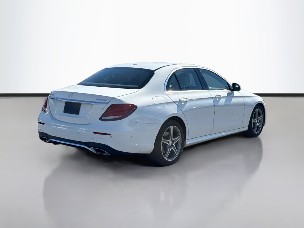 Used 2017 Mercedes-Benz E 300 4MATIC image 7
