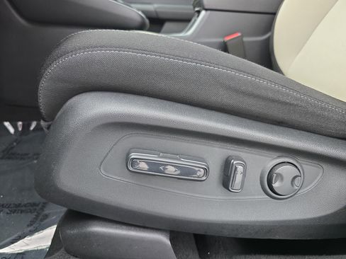 Certified 2024 Honda CR-V EX image 28