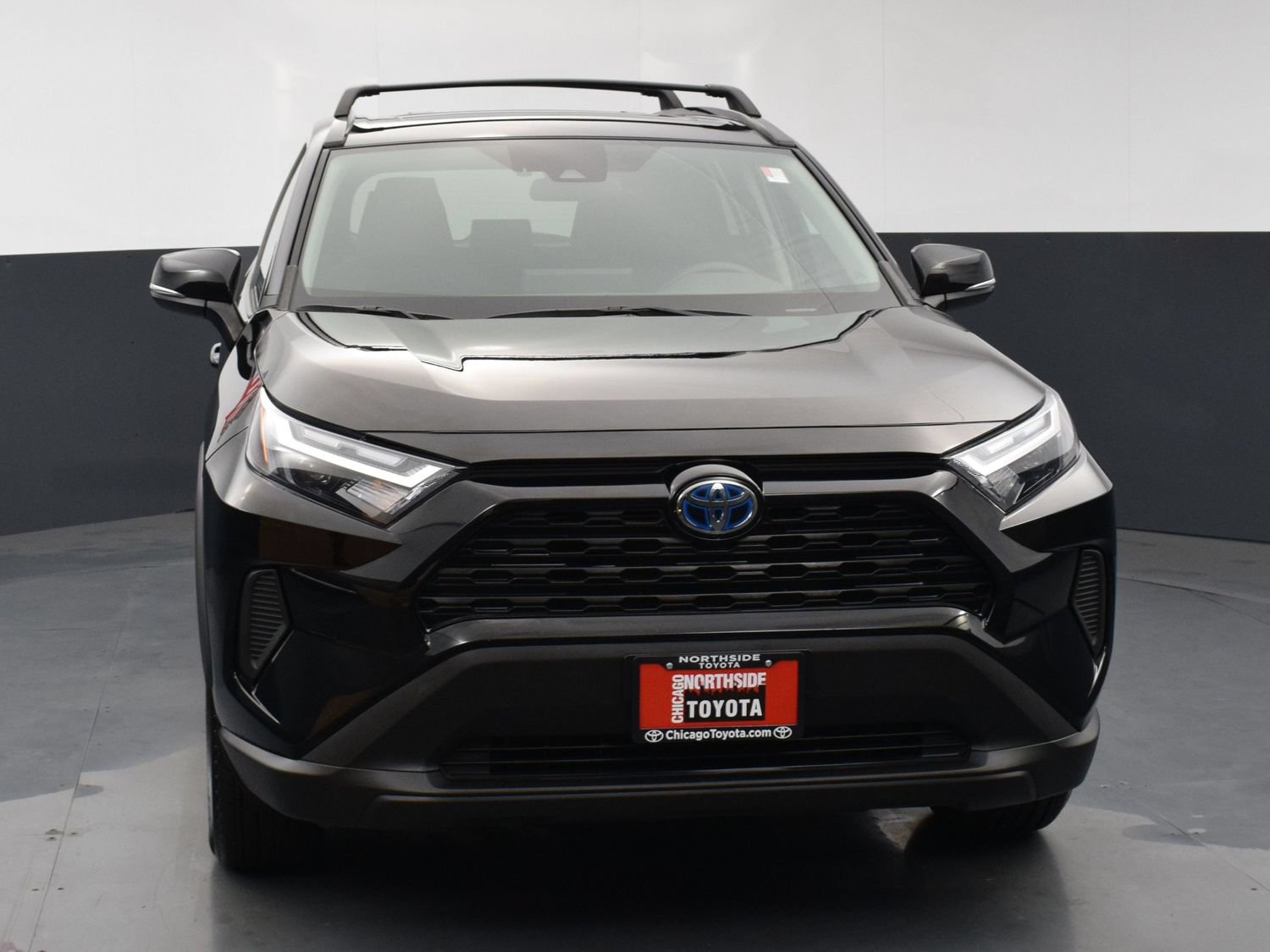 Used 2022 Toyota RAV4 XLE AWD/4WD image 7