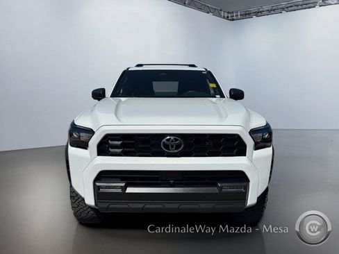 Used 2025 Toyota 4Runner TRD Off-Road Premium AWD/4WD image 9