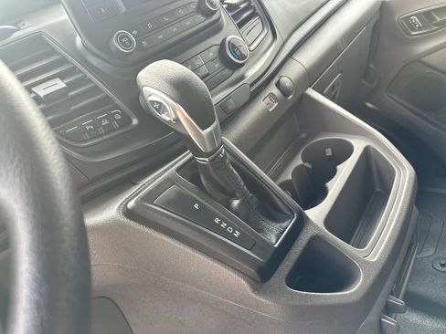 Used 2024 Ford Transit 250 148 High Roof Extended image 24