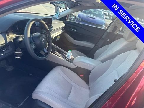 Used 2023 Honda Accord EX image 12