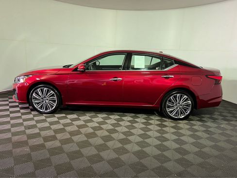 Certified 2023 Nissan Altima 2.5 SL AWD/4WD image 4