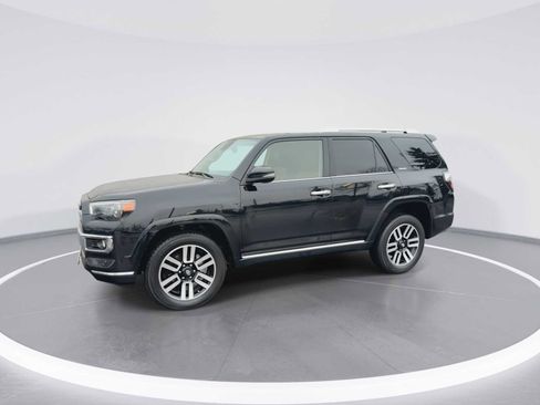 Certified 2020 Toyota 4Runner Limited image 4