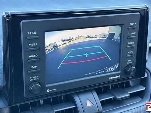 Used 2020 Toyota RAV4 XLE image 22