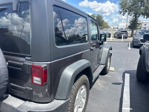 Used 2016 Jeep Wrangler Sport w/ Quick Order Package 24S AWD/4WD image 12