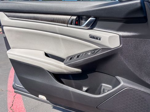 Used 2020 Honda Accord EX-L image 20