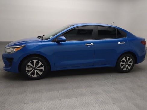 Used 2023 Kia Rio S w/ Technology Package FWD image 2