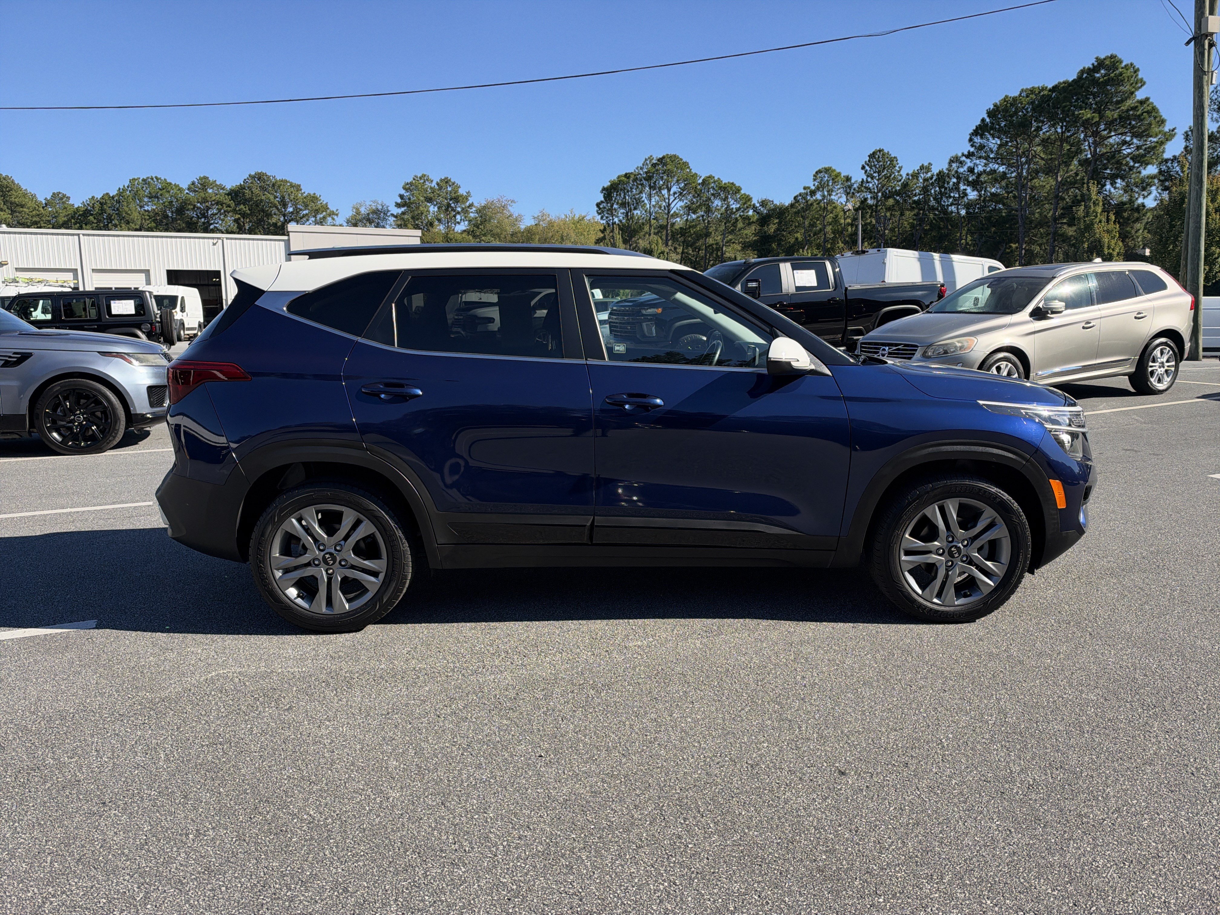 Used 2021 Kia Seltos S FWD image 9