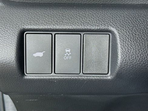 Used 2025 Honda Pilot Touring image 11