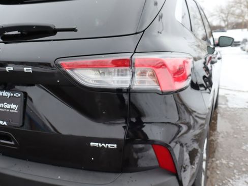 Used 2022 Ford Escape SE w/ Convenience Package image 30