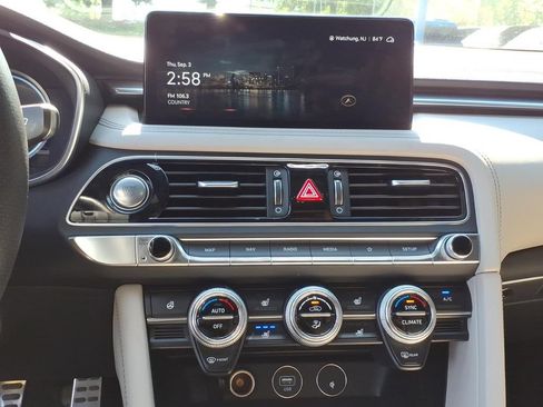 Used 2023 Genesis G70 3.3T w/ Sport Prestige Package AWD/4WD image 18
