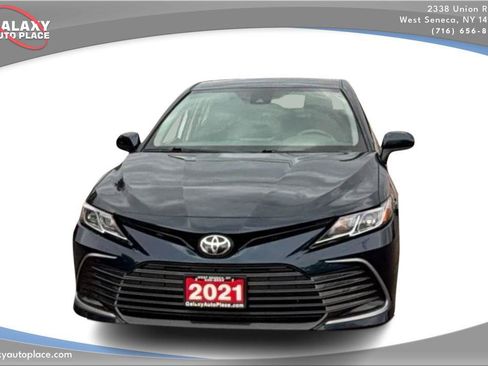 Used 2021 Toyota Camry LE FWD image 2