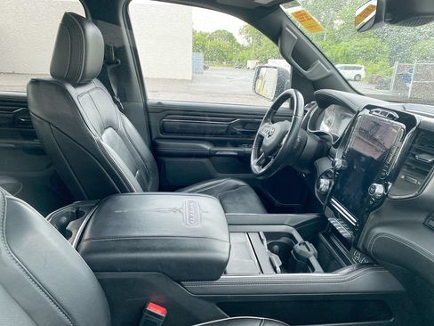 Used 2022 RAM 1500 Limited AWD/4WD image 4