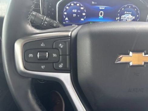 Used 2023 Chevrolet Silverado 1500 LT AWD/4WD image 25
