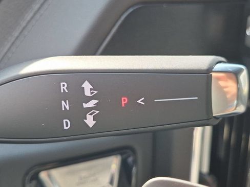 New 2026 GMC Yukon XL Denali w/ Sun & Power Step Package AWD/4WD image 19