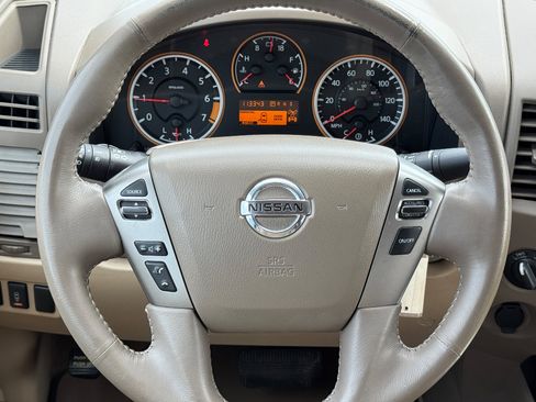 Used 2013 Nissan Titan SV w/ SV Value Truck Pkg image 13
