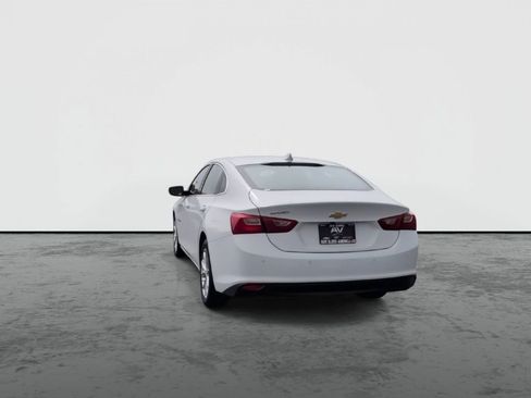 Used 2024 Chevrolet Malibu LT FWD image 7