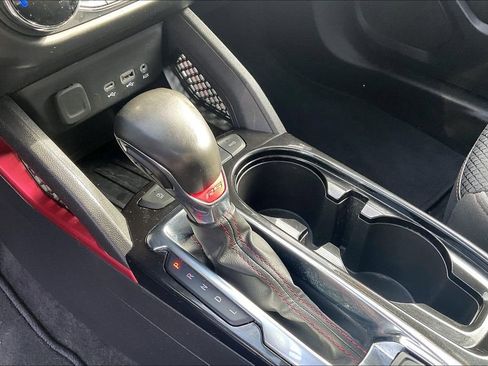 Used 2023 Chevrolet TrailBlazer RS image 16