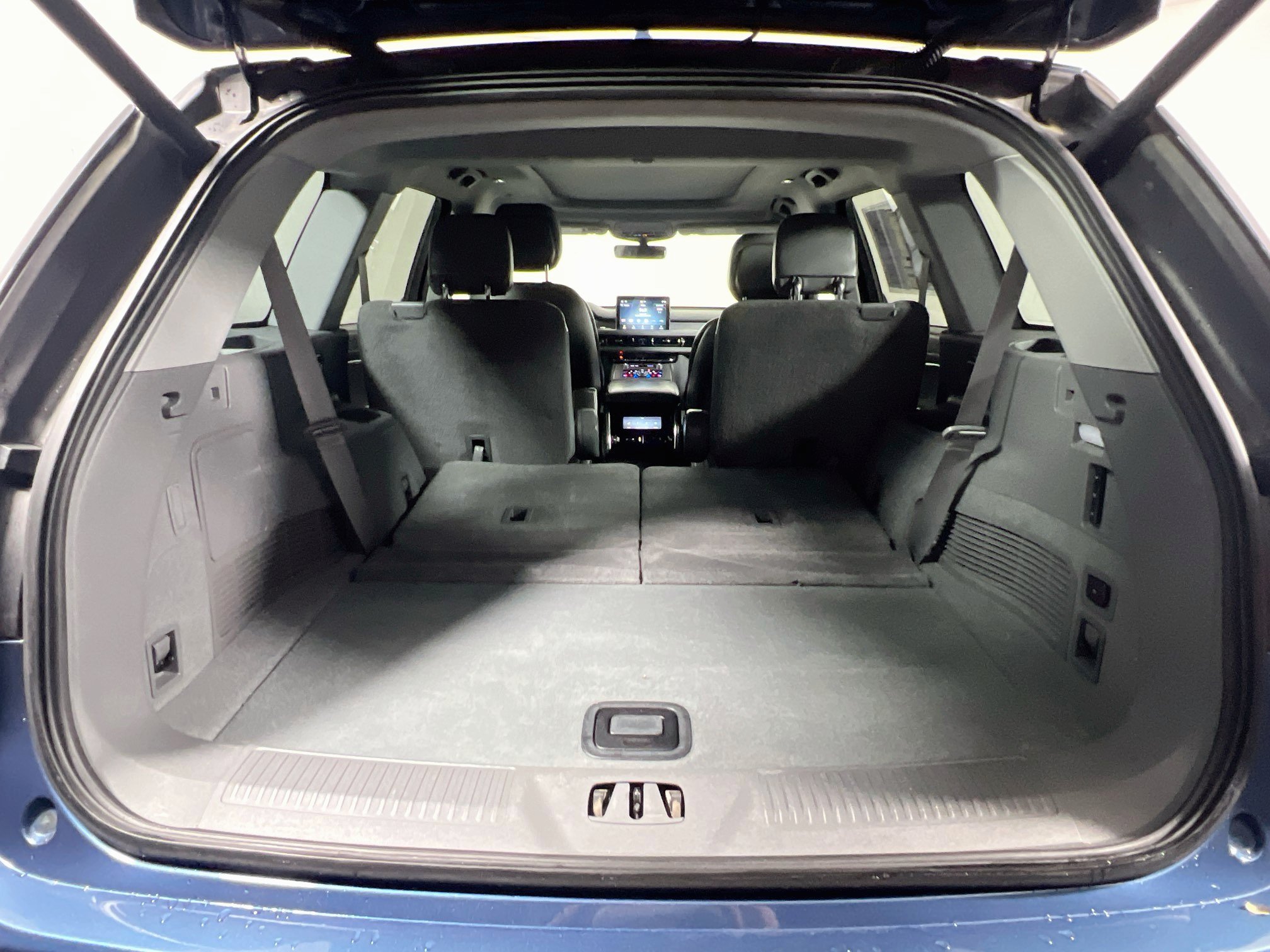 Used 2020 Lincoln Aviator Reserve w/ Equipment Group 201A AWD/4WD image 33