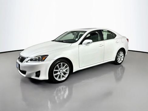 Used 2013 Lexus IS 250 AWD w/ Premium Pkg image 4