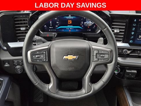 Used 2026 Chevrolet Silverado 1500 High Country AWD/4WD image 21