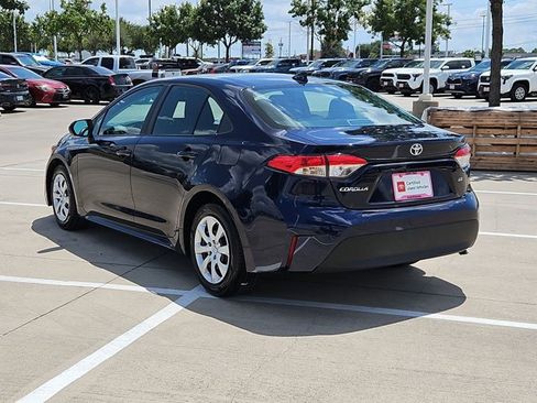 Used 2024 Toyota Corolla LE FWD image 8