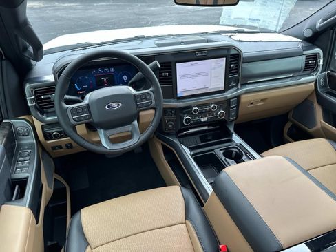 New 2025 Ford F250 Lariat w/ Chrome Package image 54