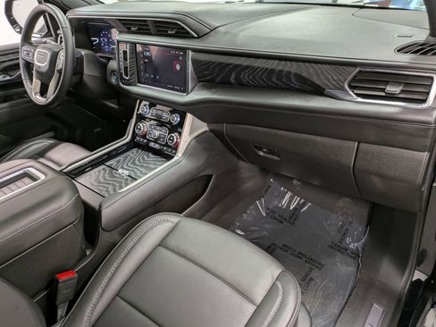 Used 2024 GMC Yukon Denali image 30