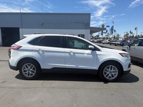 Used 2021 Ford Edge SEL AWD/4WD image 4