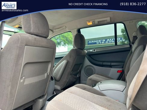 Used 2007 Chrysler Pacifica Touring FWD image 5