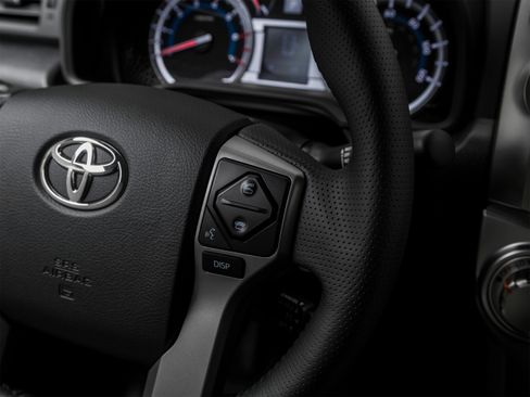 Used 2018 Toyota 4Runner Limited AWD/4WD image 51