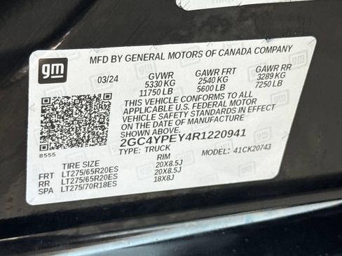 Used 2024 Chevrolet Silverado 2500 LTZ w/ LTZ Plus Package AWD/4WD image 34