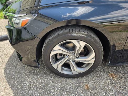 Used 2019 Honda Accord EX-L image 3